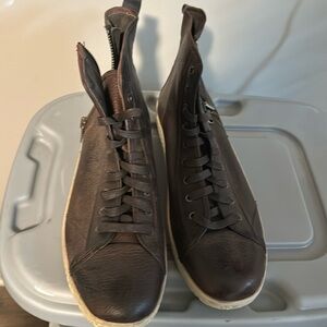 John Varvatos Brown Casul zip up boots. Size 12